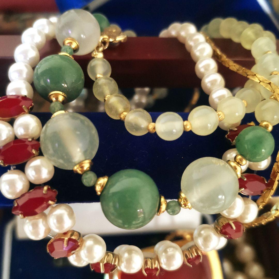 遺品整理 大量アクセサリー 刻印 指輪 金色 喜平 天然石 ブローチ