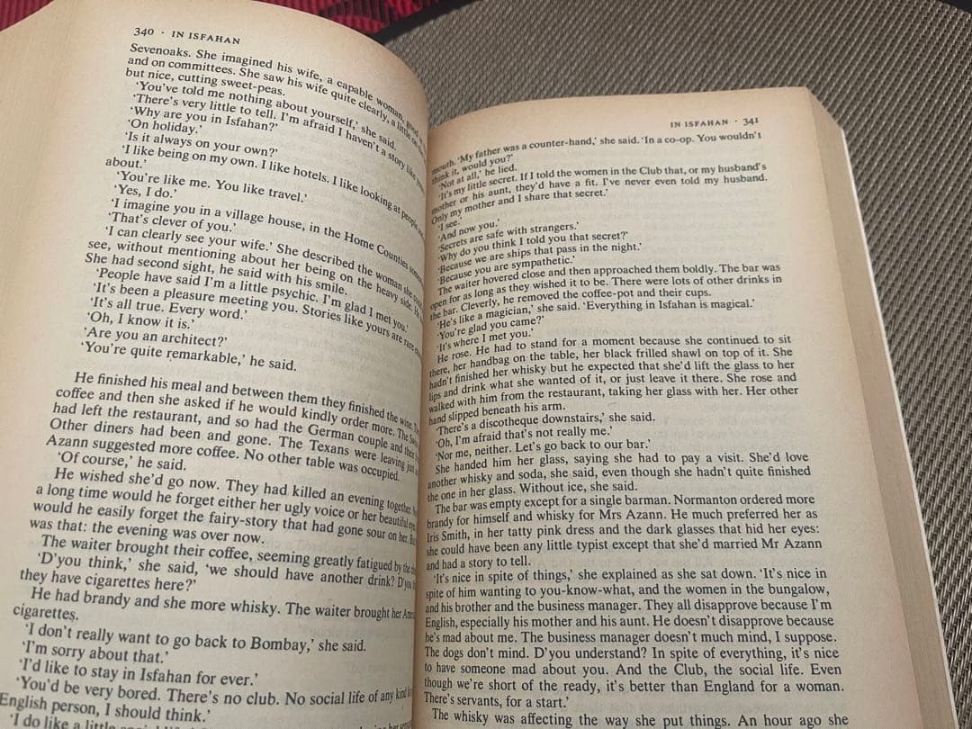 希少　The Stories of William Trevor