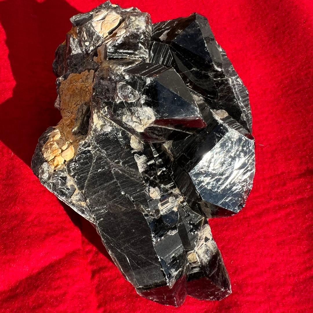 ✳専用‼️極上品質☆存在感抜群‼️漆黒パワー✨山東省産 モリオン クラスター 天然石