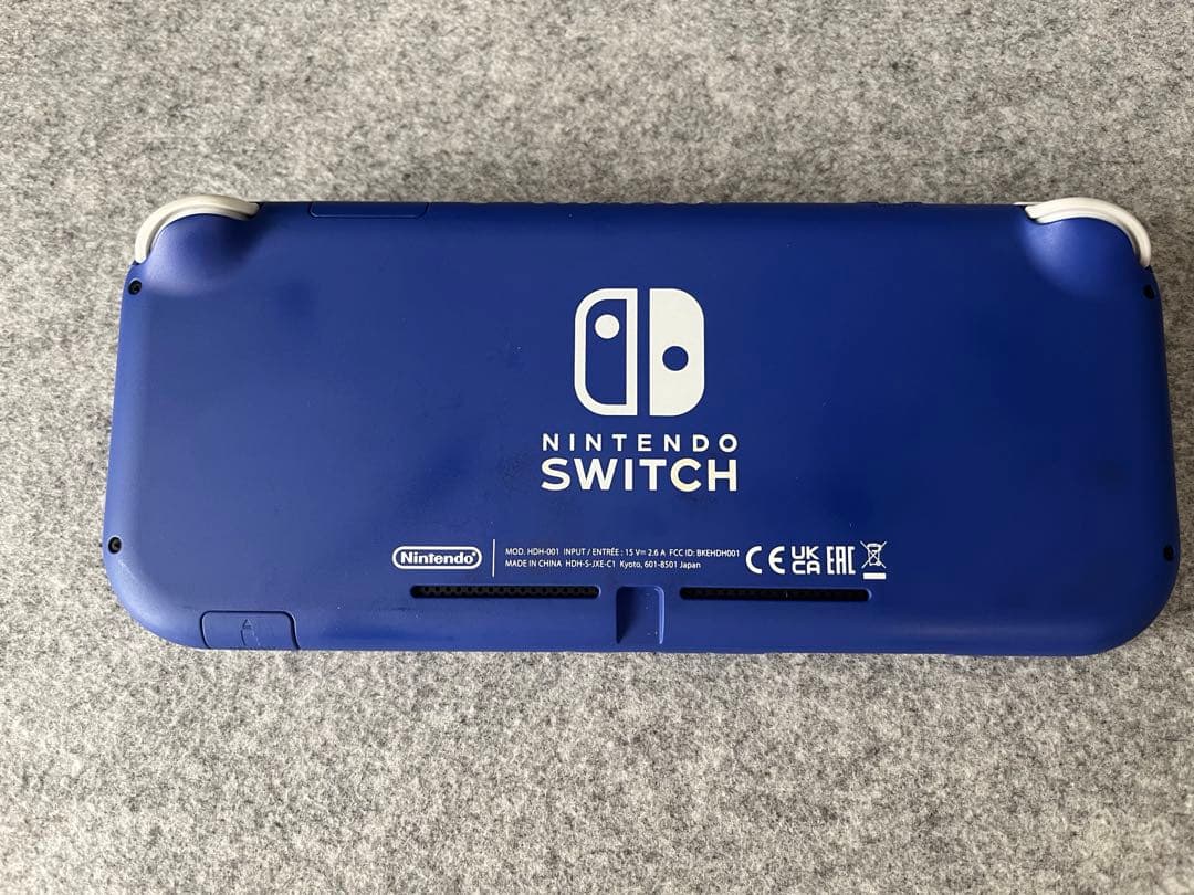 nintendo switch lite ブルー