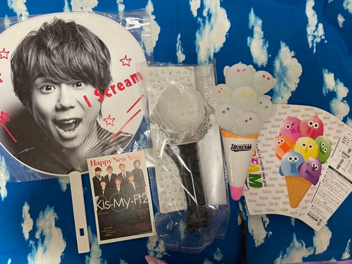 キスマイ CD グッズ 団扇 会報 Kis-My-Ft2 ペンライト