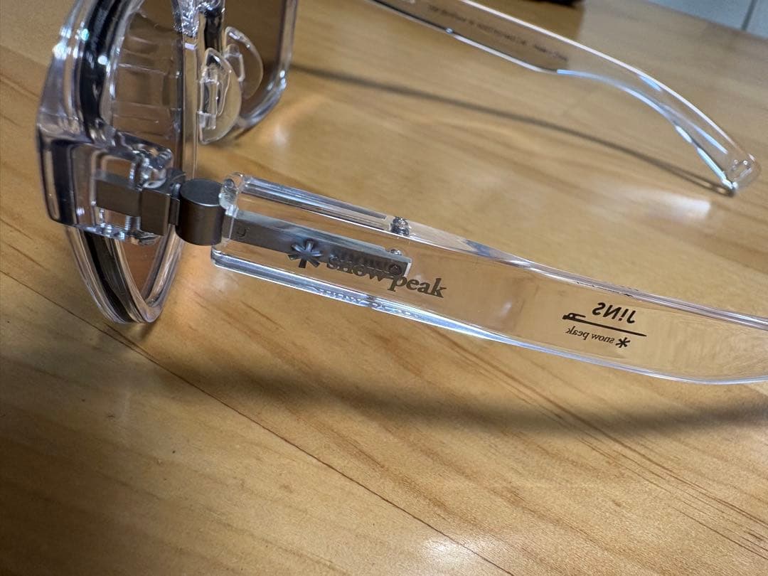 jins  peak クリアフレーム サングラス 偏光レンズ