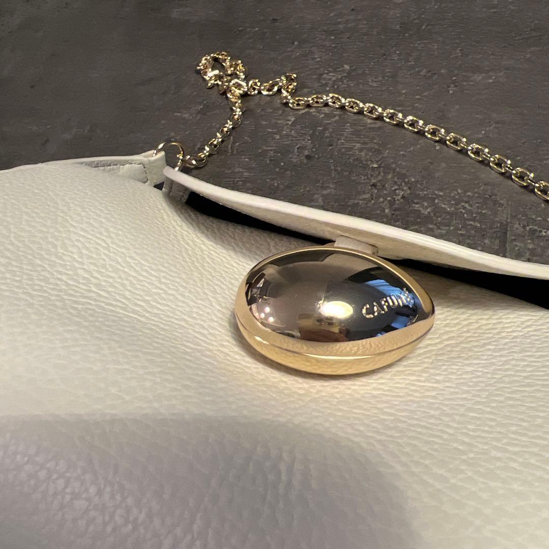 CDFUNE バック　チェーン　ホワイト　ゴールド