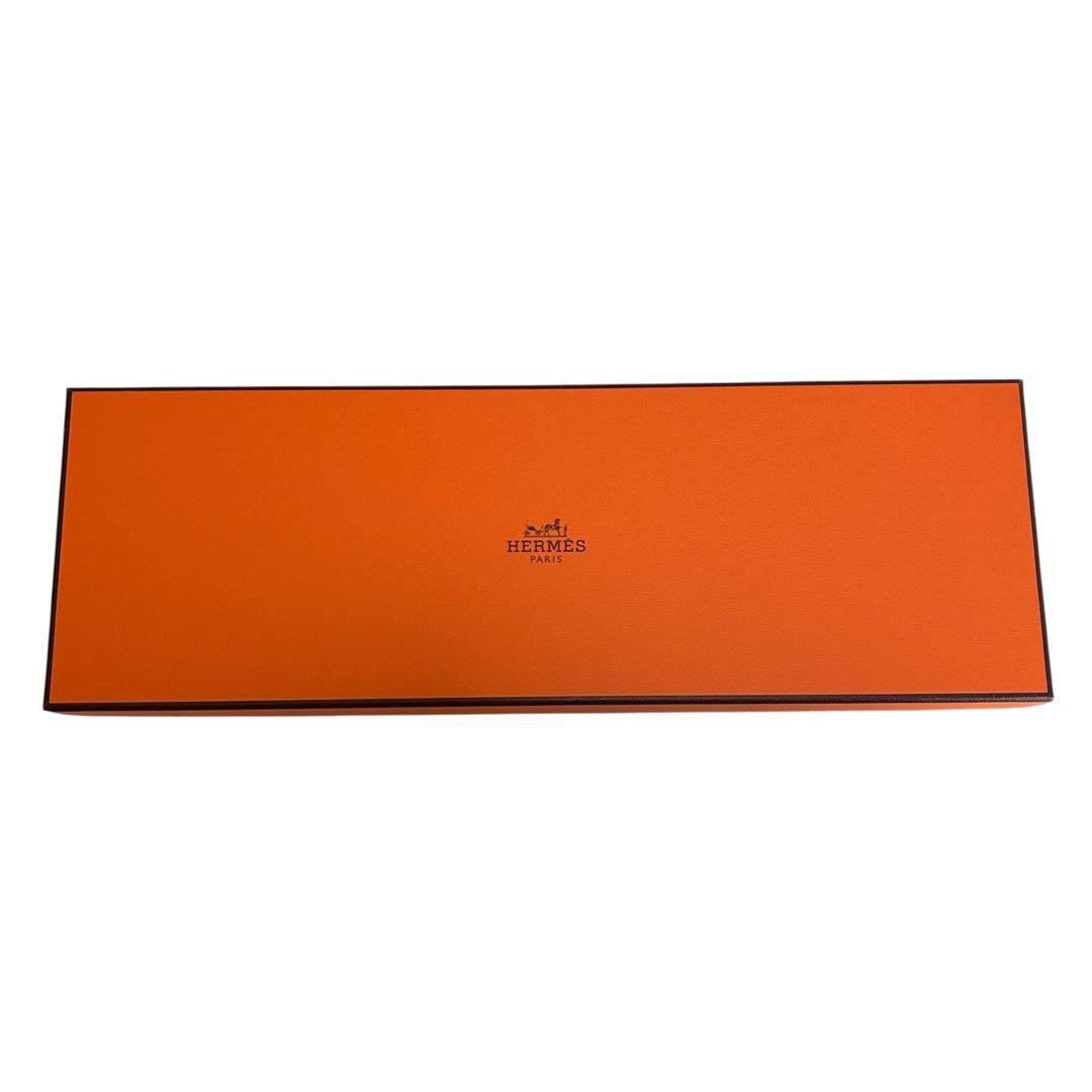 新品タグ付　HERMES エルメス　ネクタイ　H柄　高級シルク　ネイビー　ブルー