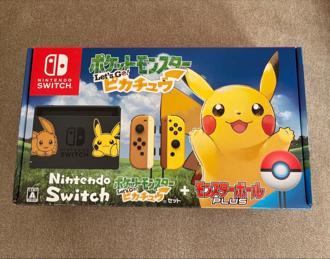 【microSDカード256GB付き】ニンテンドーSwitch本体　ピカブイ