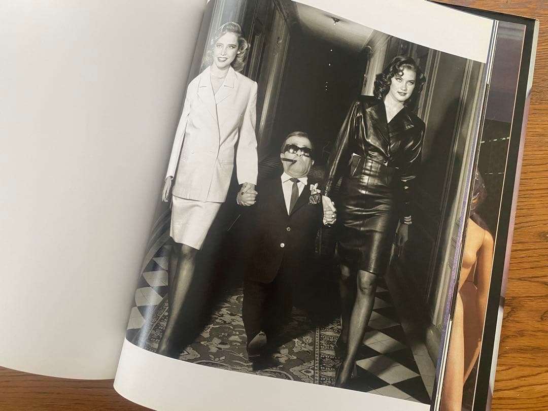 ギイ・ブルダン 写真集『Guy Bourdin: Exhibit A』