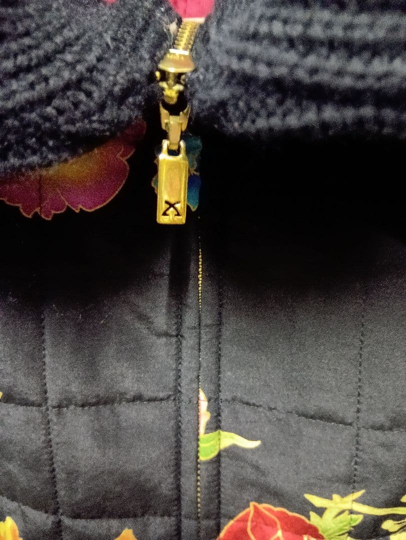 レオナール　カラフル花柄キルティングジャケット