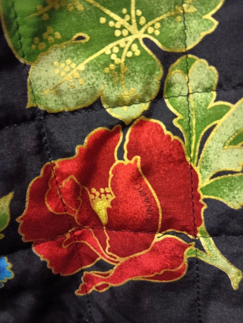 レオナール　カラフル花柄キルティングジャケット