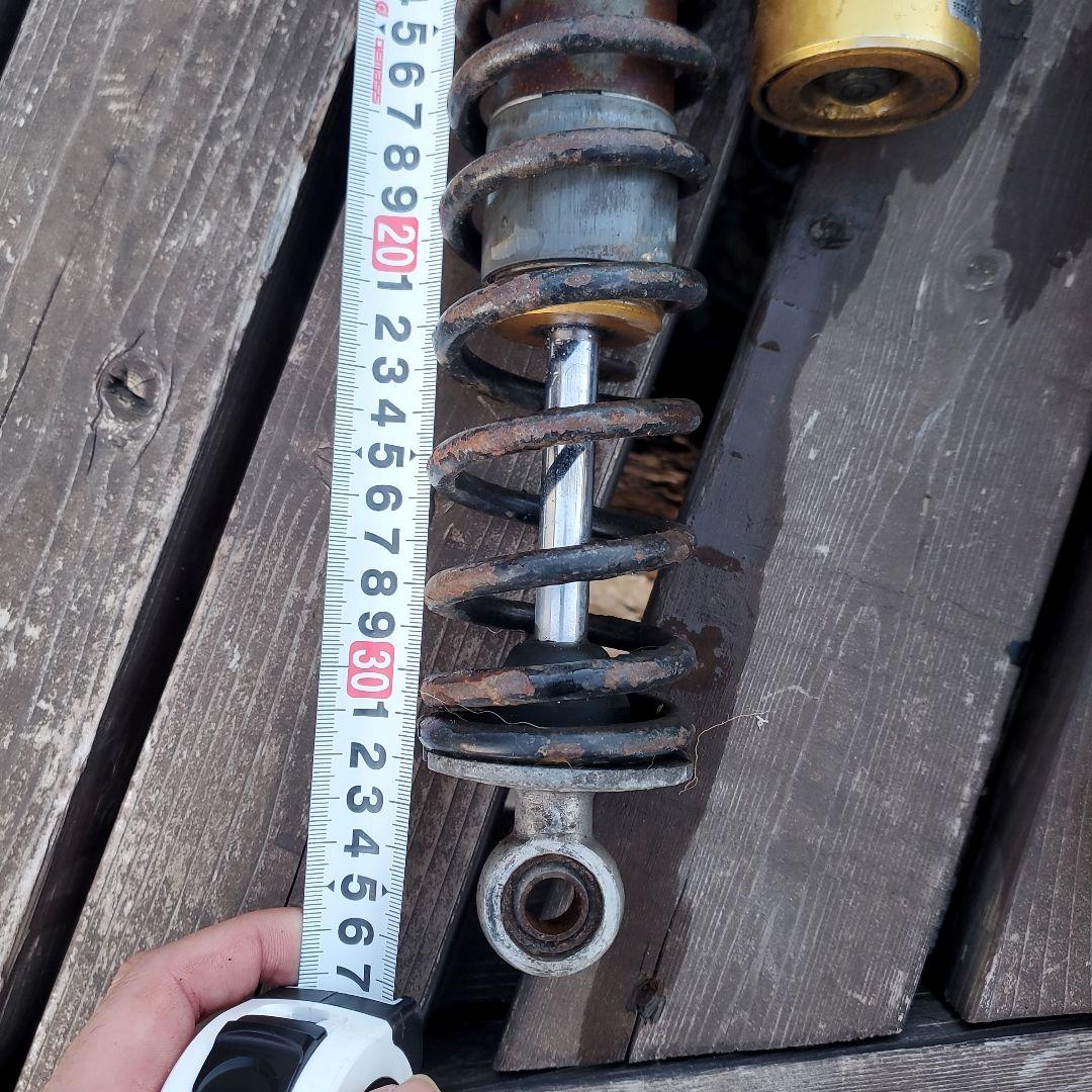 オーリンズサスペンションショック KA2044 2本セット