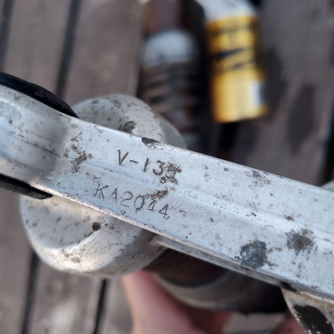 オーリンズサスペンションショック KA2044 2本セット