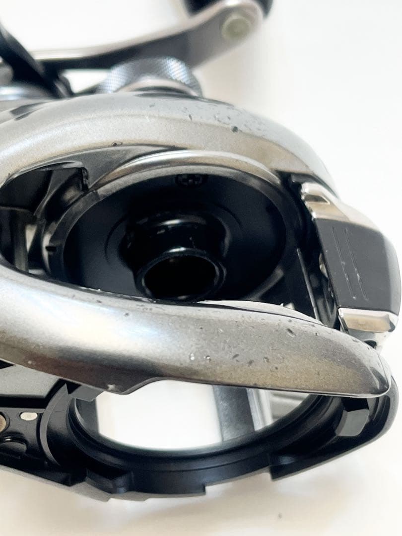 Shimano 15メタニウムDC 右ハンドル 後期型