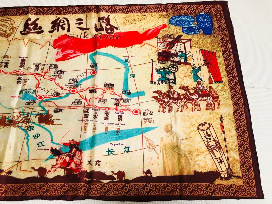 じゅんじゅんさん様用　敦煌シルク製シルクロード地図大判壁掛け (シルク100%