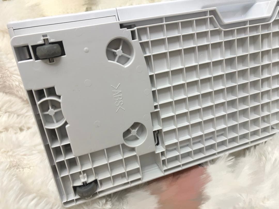 Panasonic パナソニック衣類乾燥除湿機 F-YHVX90-W 美品