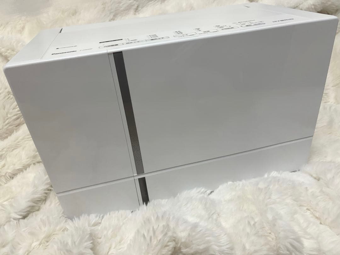 Panasonic パナソニック衣類乾燥除湿機 F-YHVX90-W 美品