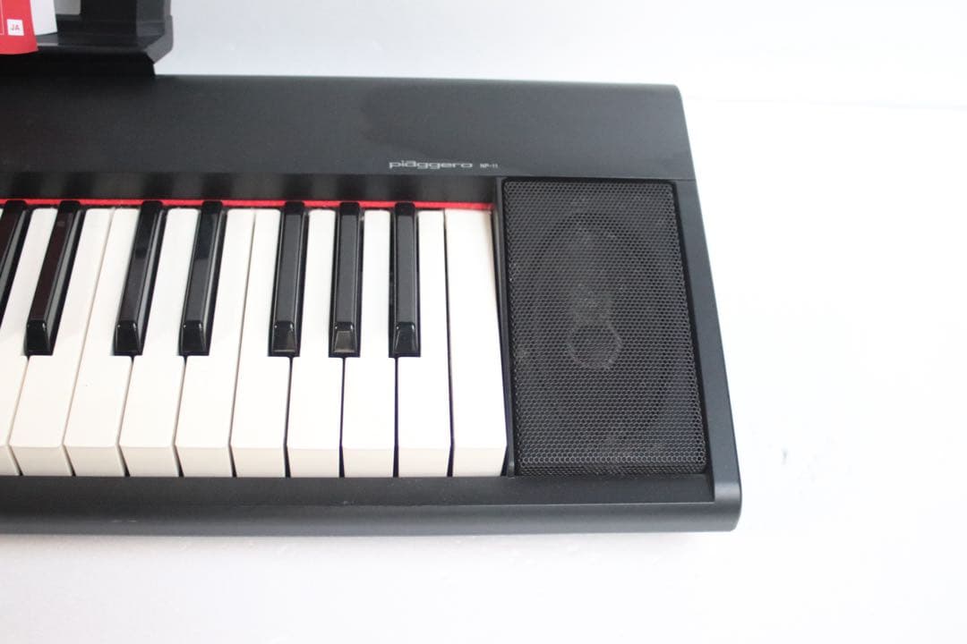 軽量 YAMAHA ポータブルグランド Piaggero NP-11