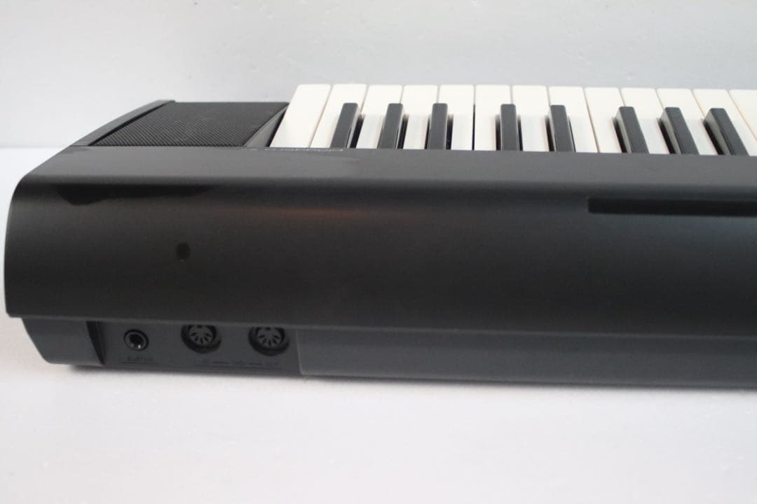軽量 YAMAHA ポータブルグランド Piaggero NP-11