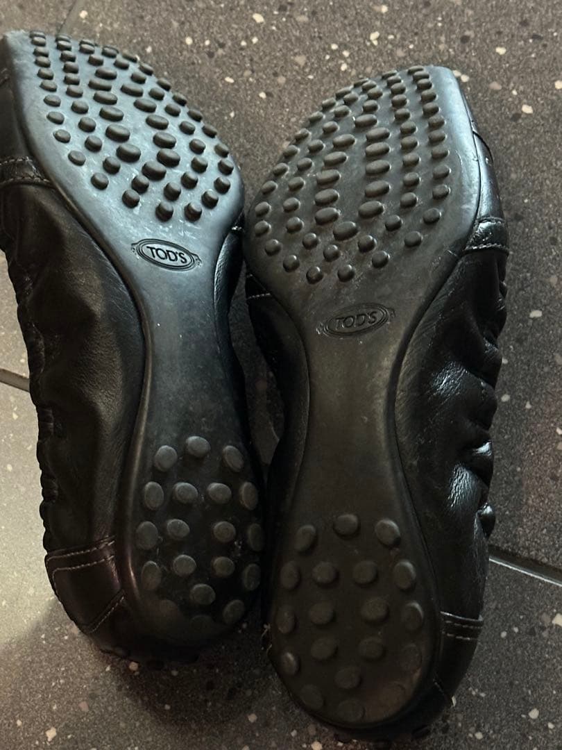 トッズ❇︎綺麗めシューズ24.5 cmです❇︎