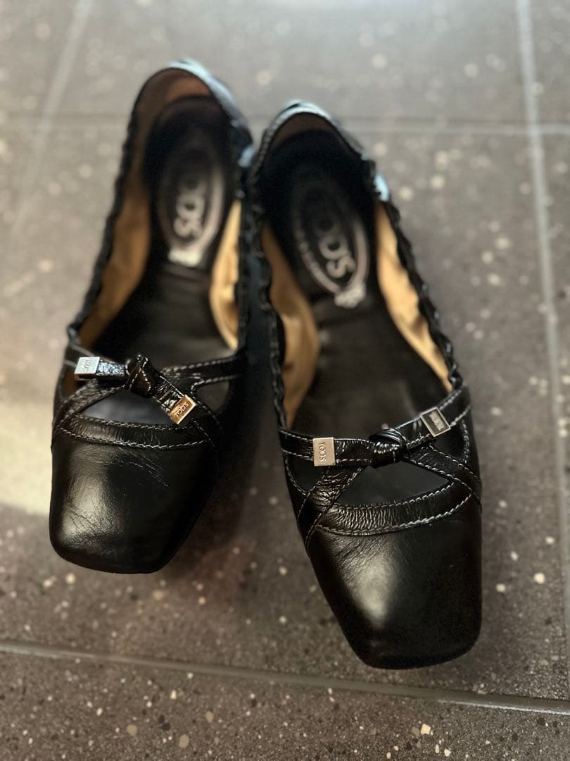トッズ❇︎綺麗めシューズ24.5 cmです❇︎