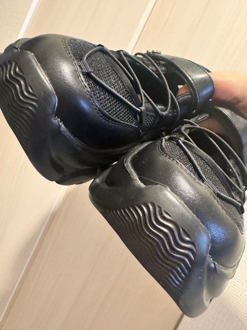 クロスコード バレエ スニーカー/メリージェーン スニーカー