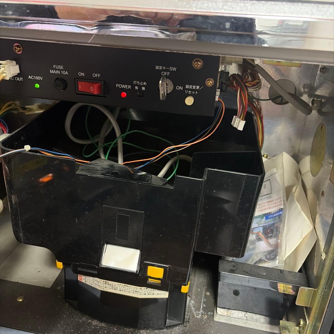 アントニオ猪木自身がパチスロ機　送料込み