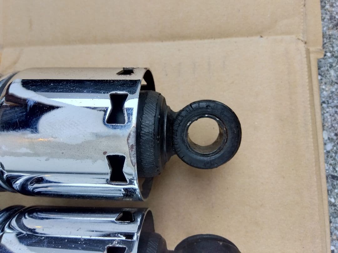 プログレッシブ 412-4062　04〜スポーツスター１１インチリアショック