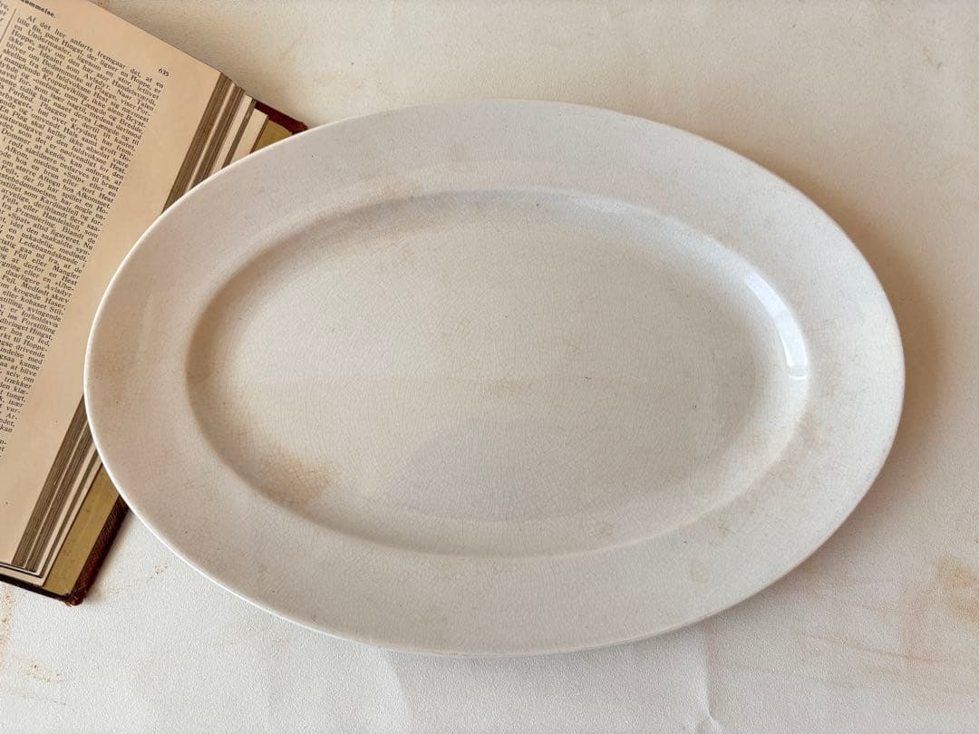 クレイユモントロー　白オーバルプレート 白フランスアンティーク皿　creil