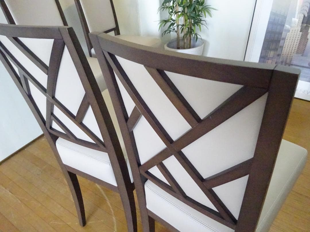 akira09221120　展示品　DE　本革張り　ダイニングチェア　4脚