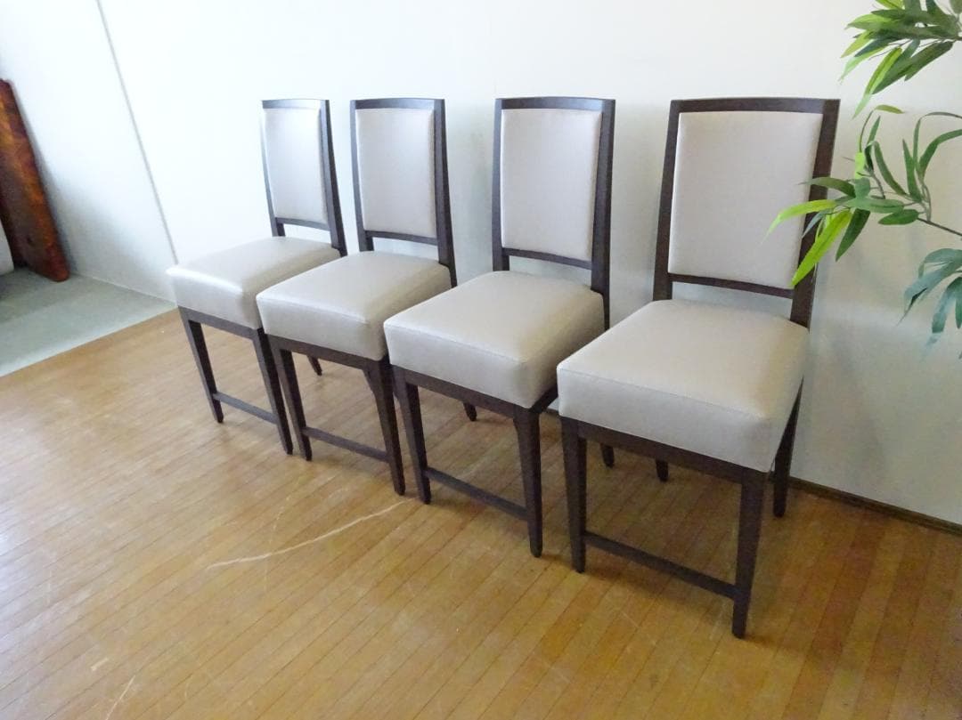 akira09221120　展示品　DE　本革張り　ダイニングチェア　4脚