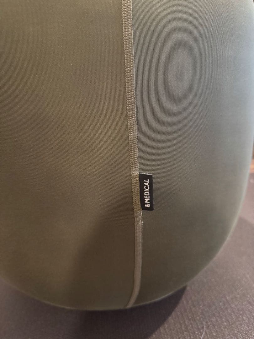 &MEDICAL バランスボール　カーキ