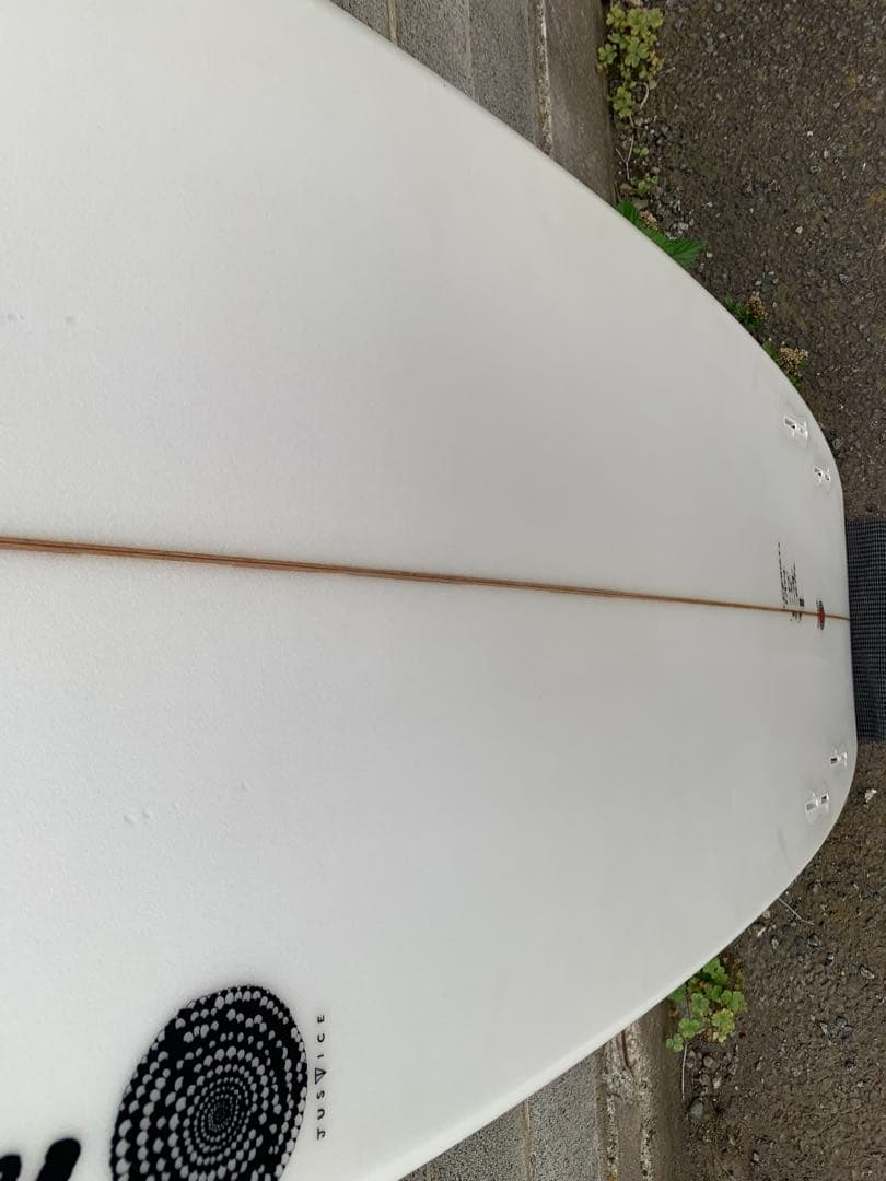 ジャスティスサーフボード、バラクーダシモンズ