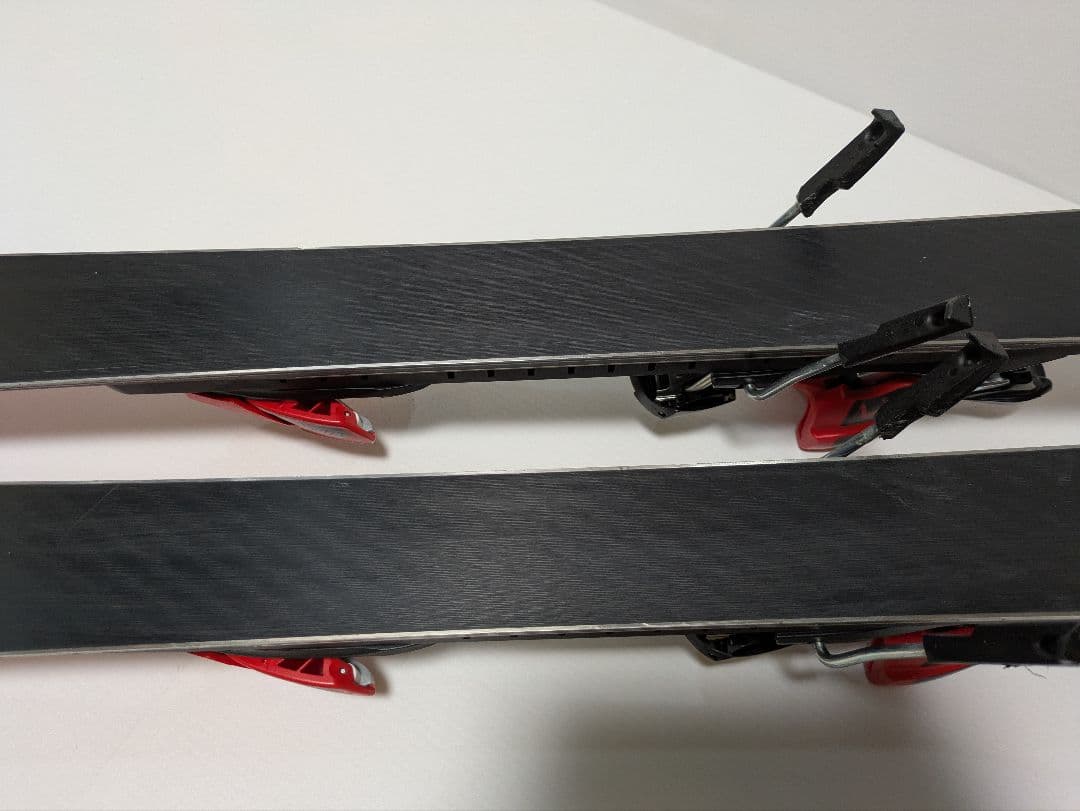 Atomic アトミック REDSTER S9 FIS 131