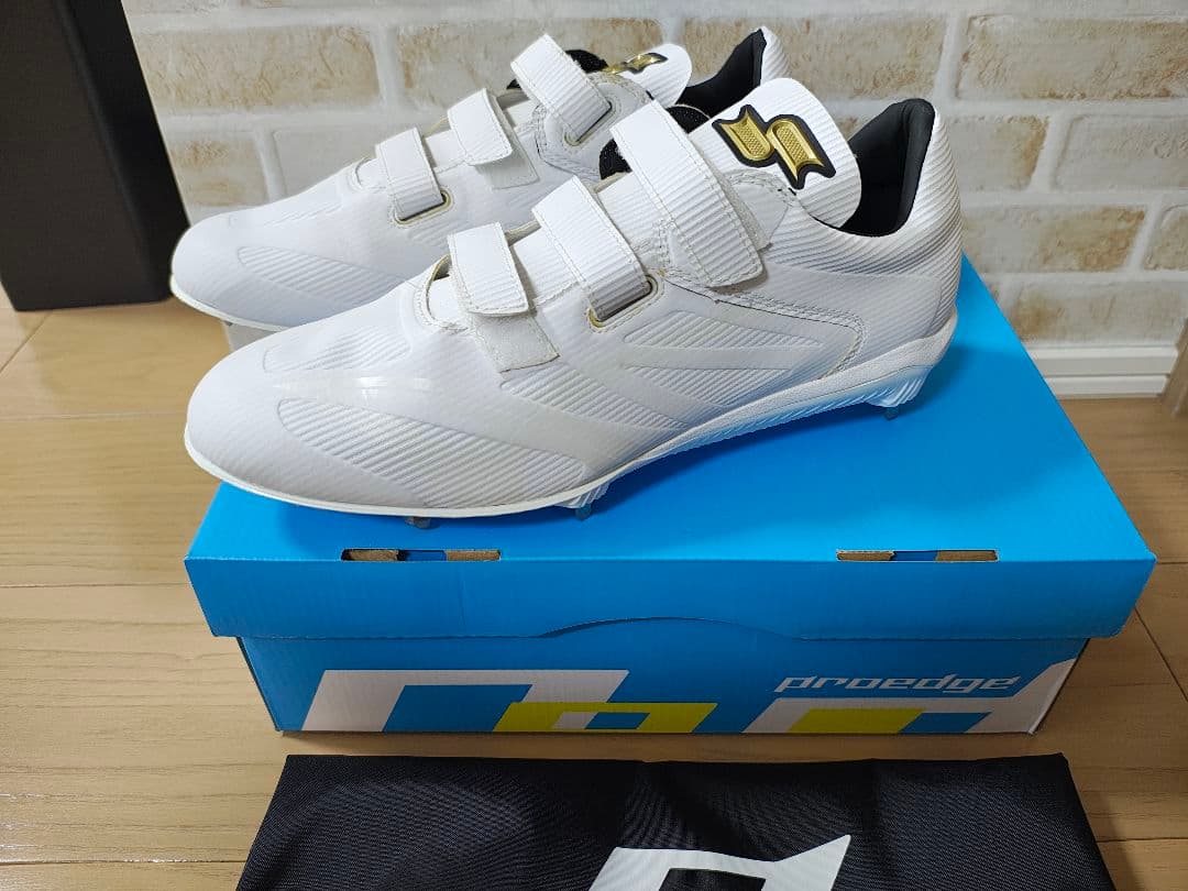 SSK　プロエッジ AG-VW 白スパイク　高校野球対応