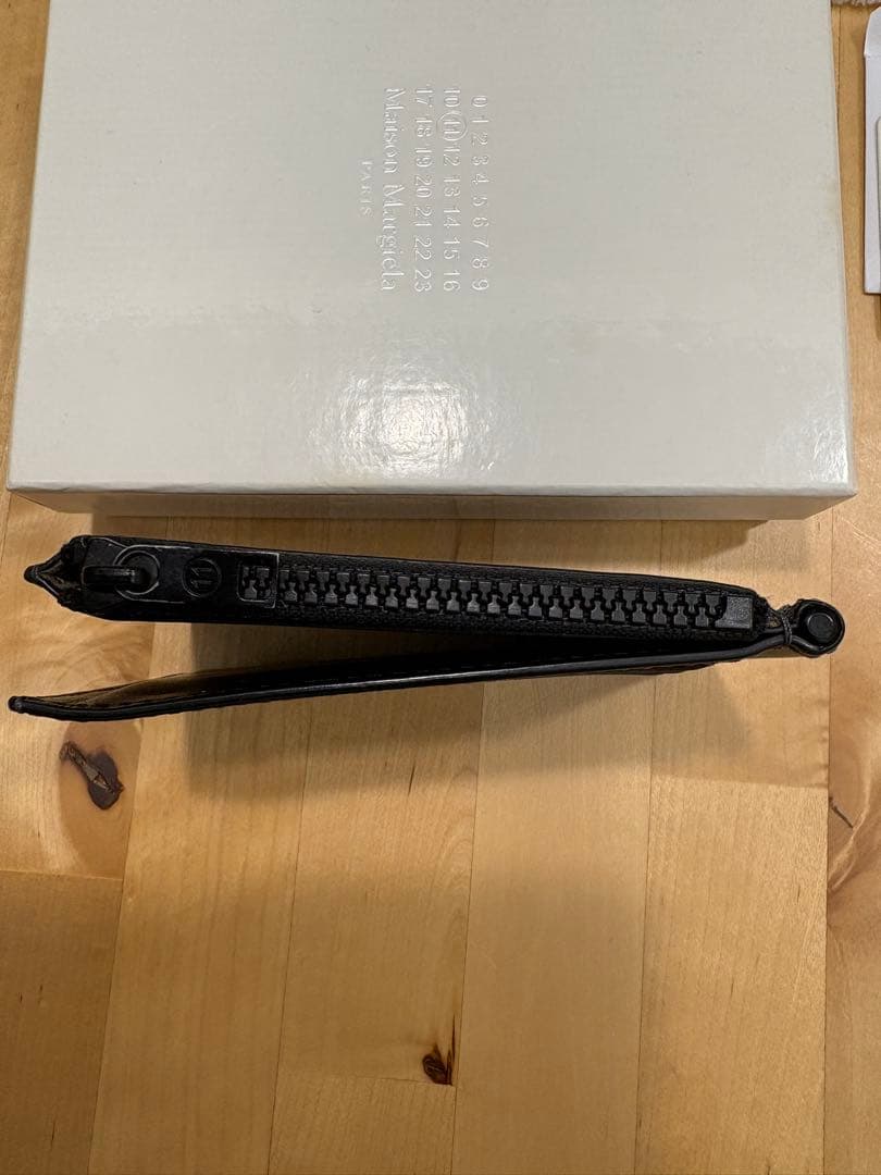 メゾンマルジェラ　折り財布　マネークリップ　灰色