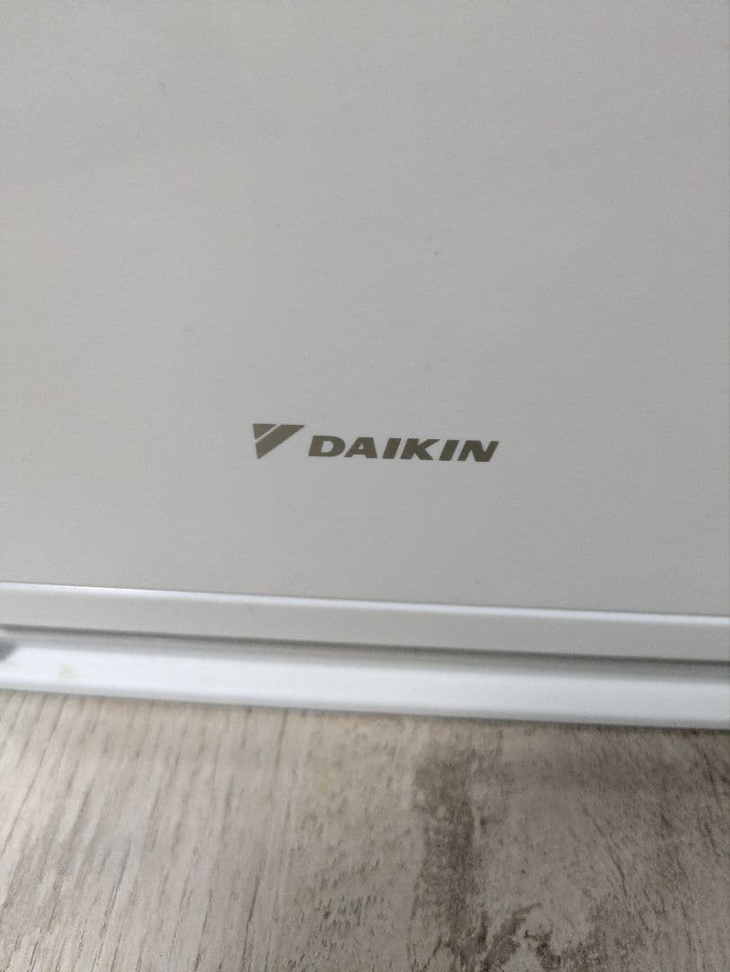 ダイキン加湿器 MCK40ZW ホワイト 空気清浄機 タッチ式