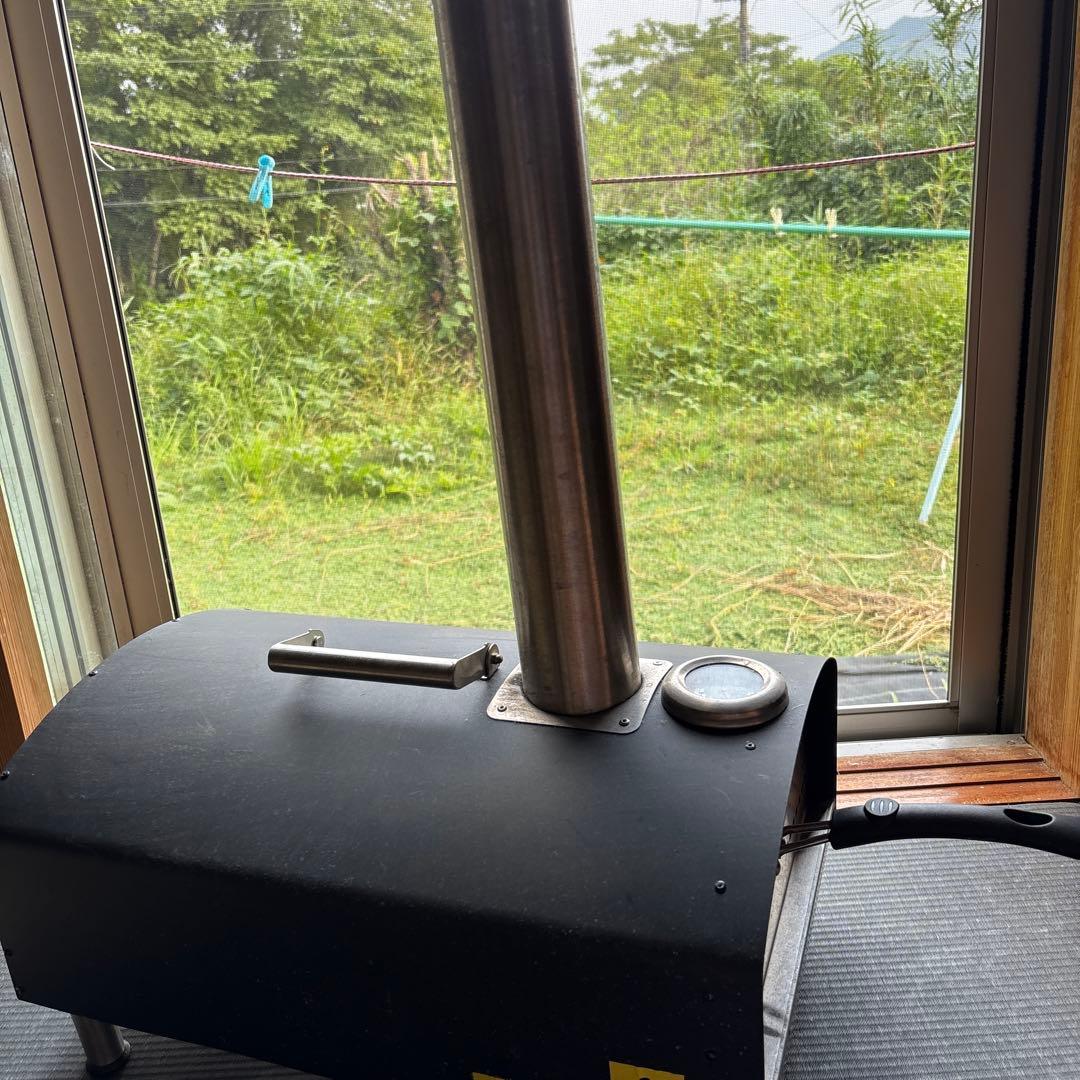 ピザ窯 ボーノ 燃料ペレット箱に入るだけサービスします！