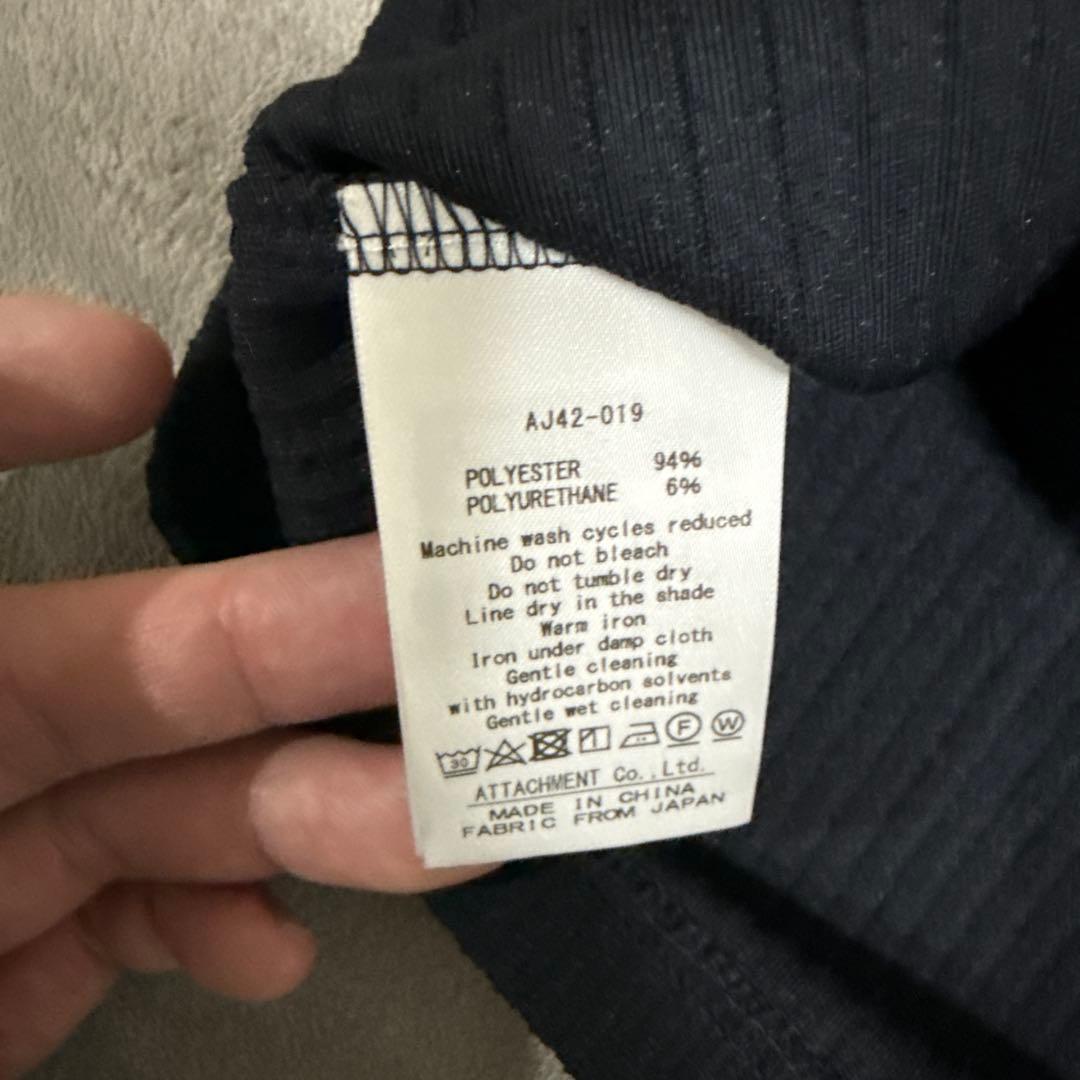 【新品】アタッチメント　プリーツカットソー　XLサイズ