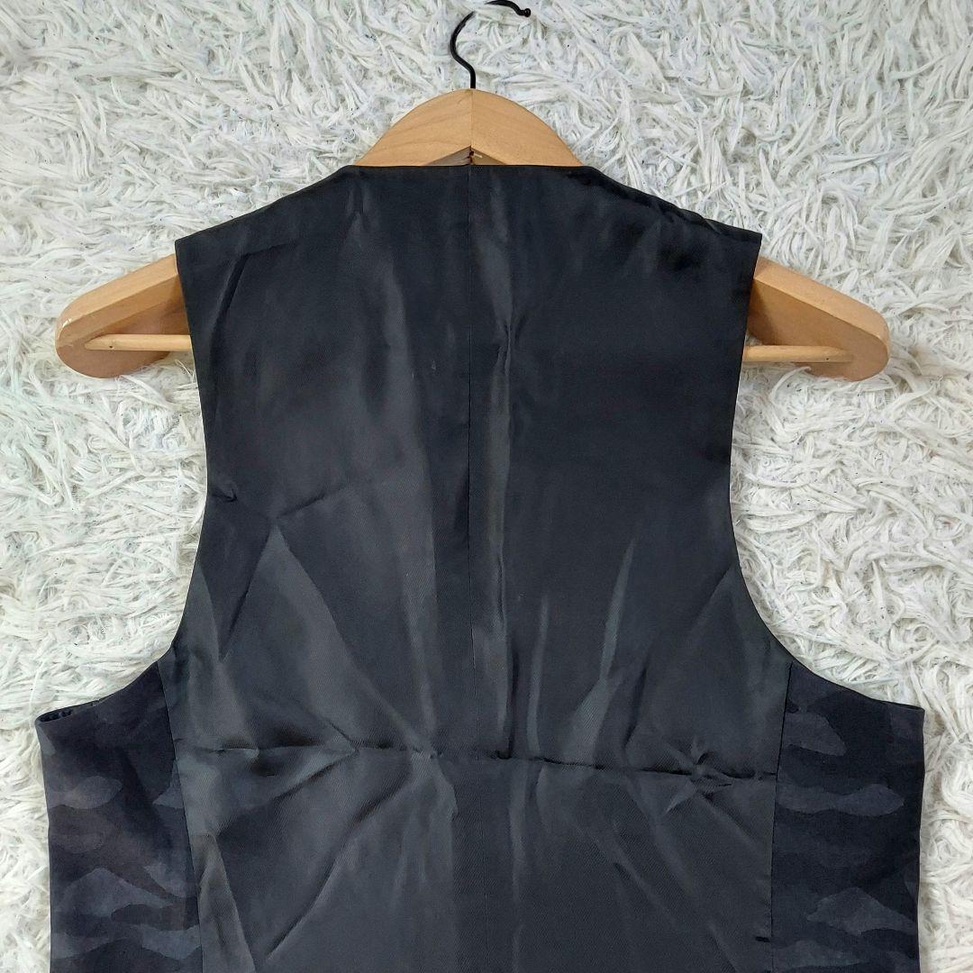 [美品]AKM　ジレ　ベスト　カモフラ　迷彩　ブラック　L