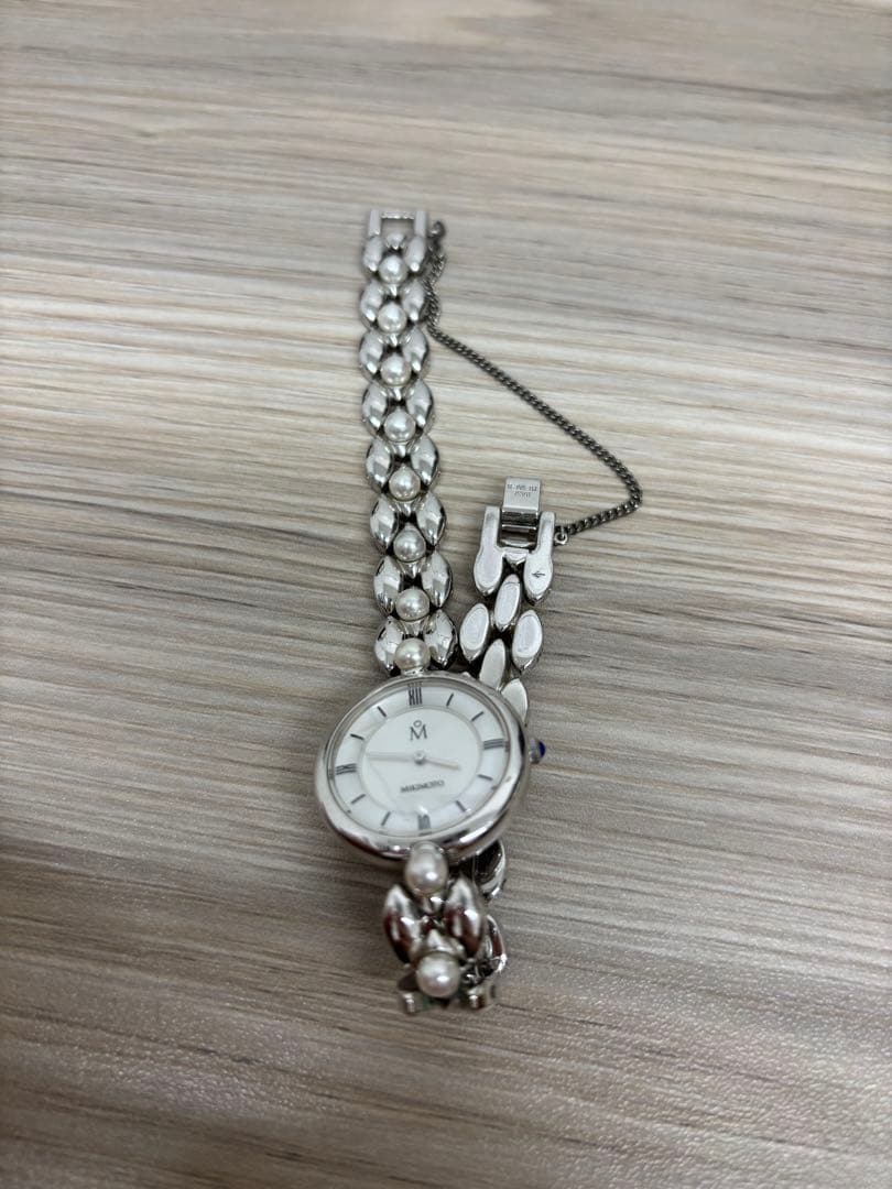 MIKIMOTO パール装飾 アナログ腕時計
