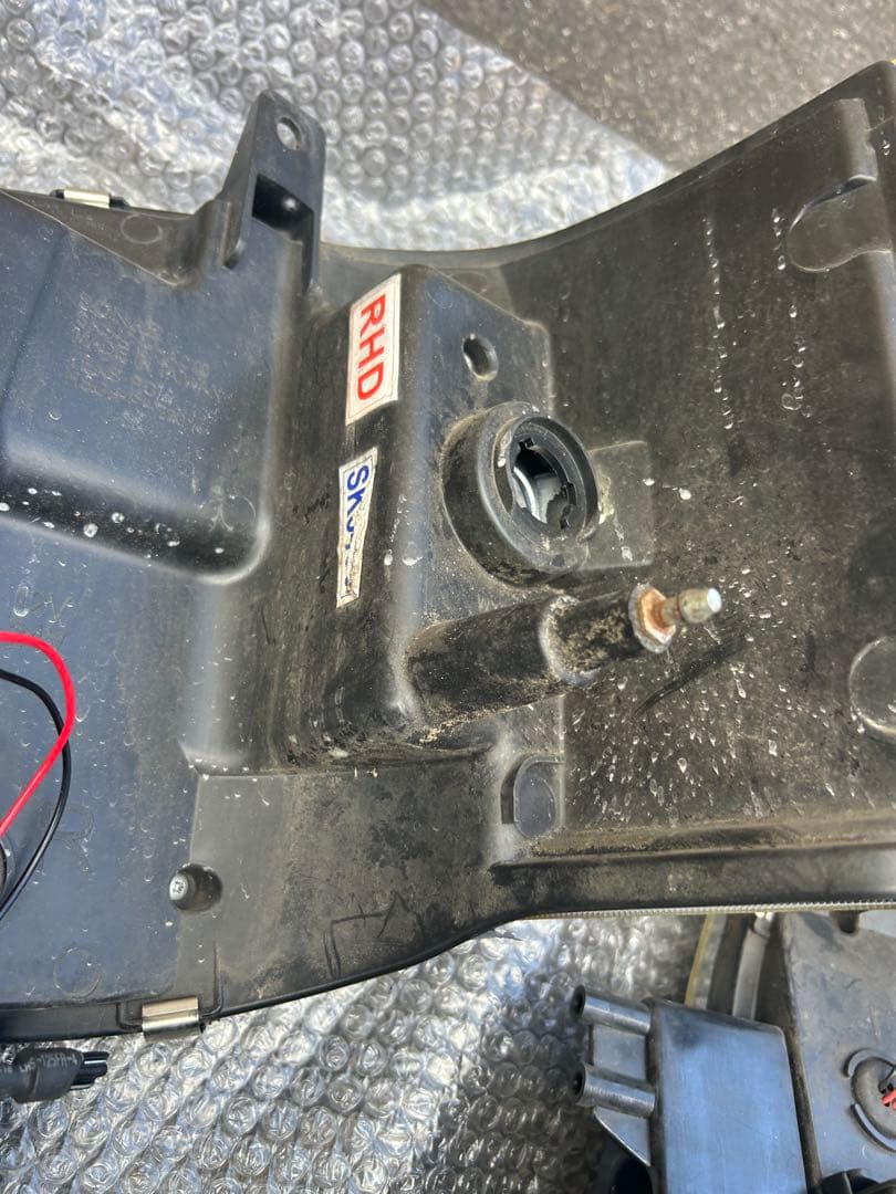 ひ*ろ様 ハイエース3型　ヘッドライト中古品