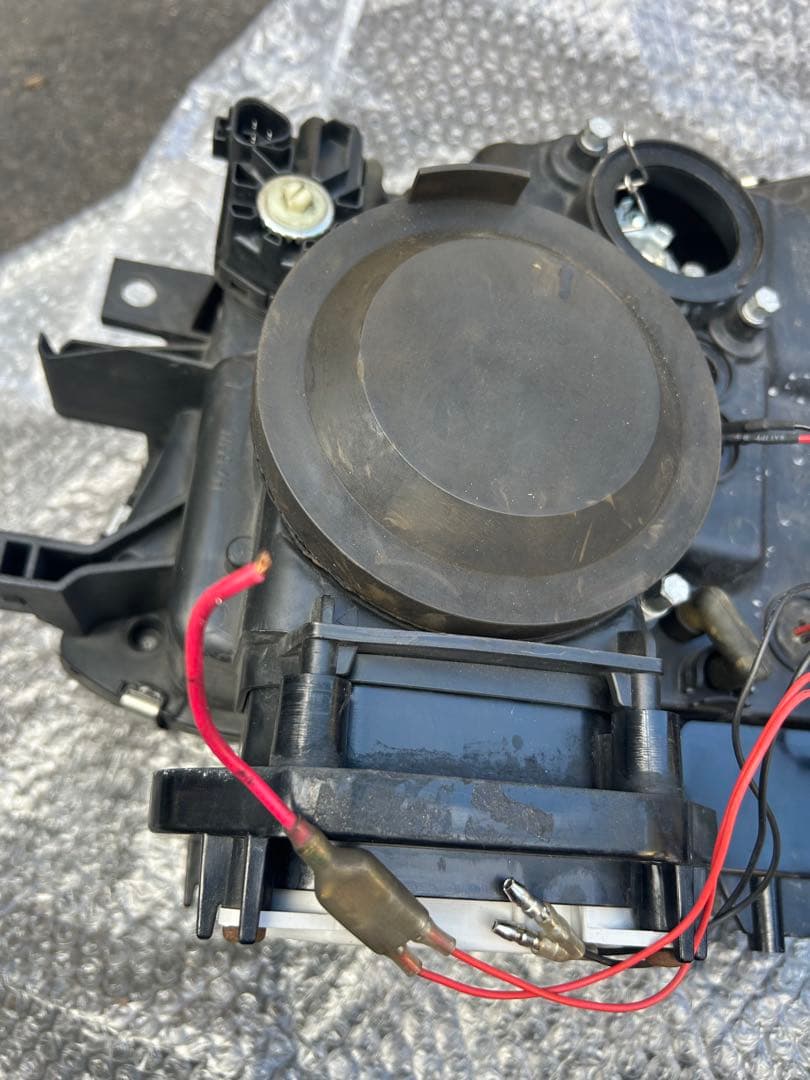 ひ*ろ様 ハイエース3型　ヘッドライト中古品