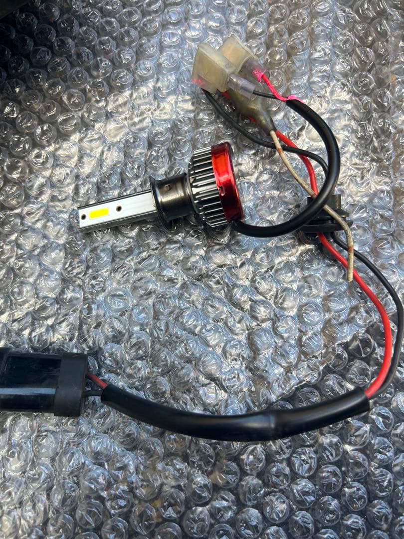 ひ*ろ様 ハイエース3型　ヘッドライト中古品