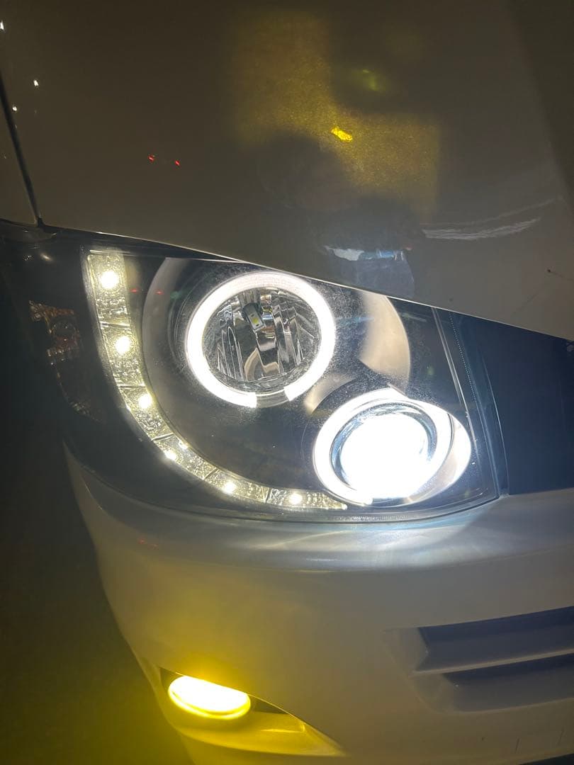 ひ*ろ様 ハイエース3型　ヘッドライト中古品