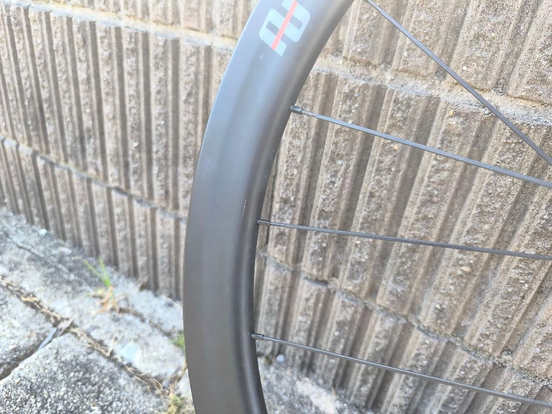 attaque(GUSTO) 45mmハイト カーボンホイール DB用