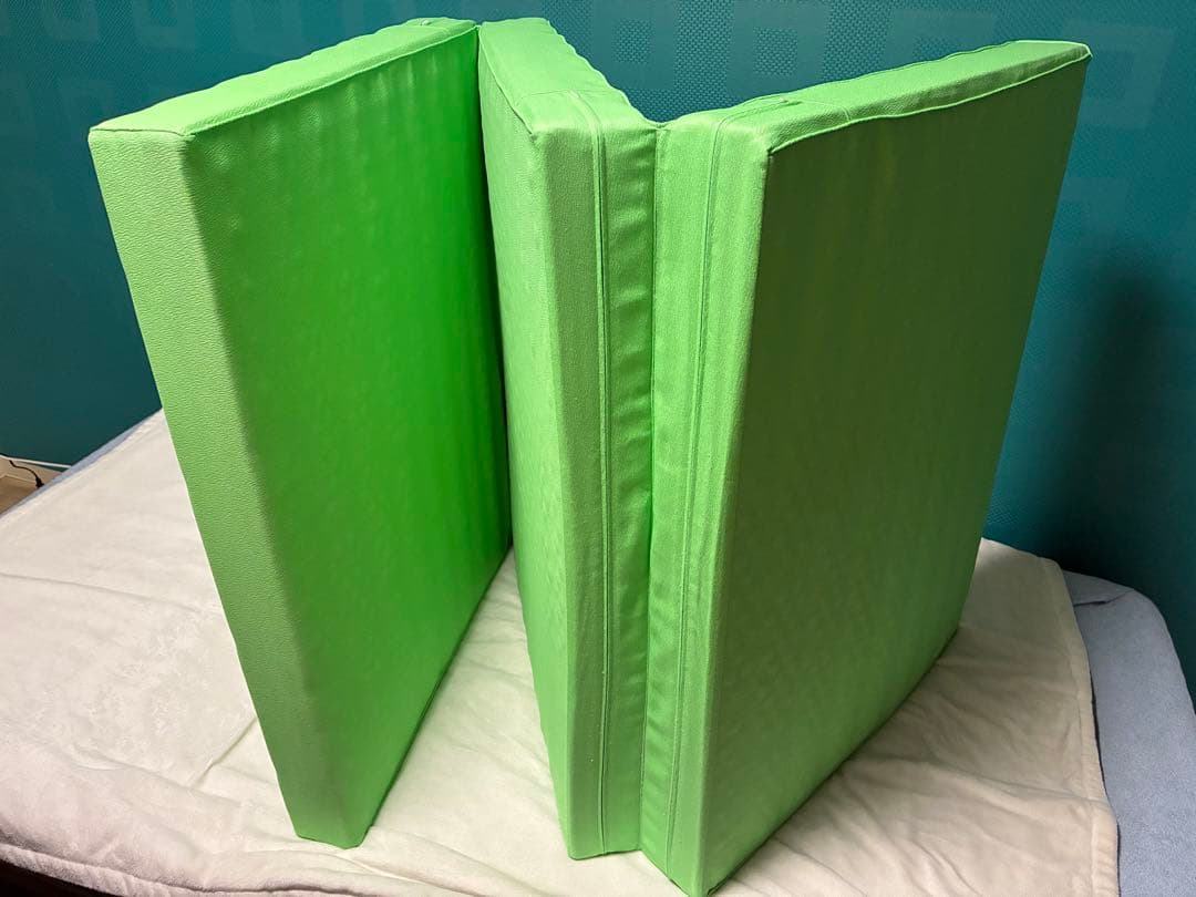 ヘルスウェーブマットレス三つ折り