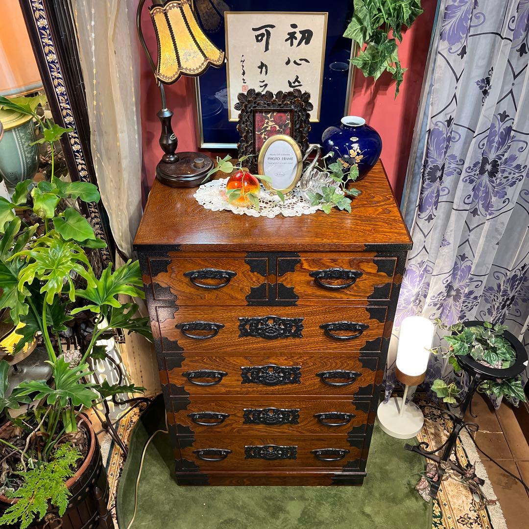 Sale 和製アンティーク　重厚感ある鉄器　　チェストキャビネット　民芸タンス