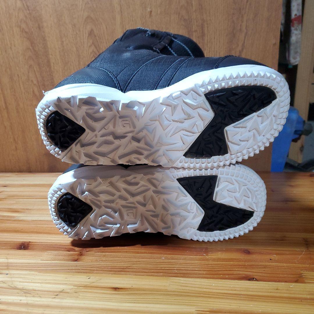 BURTON スノーボードブーツ 26.5cm! 26142