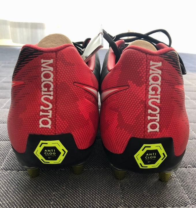 【新品未使用】ナイキマジスタオーパスIISG-PRO ANTICROG 26cm