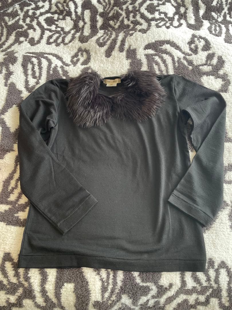 コムデギャルソン ファー襟付きカットソー　黒　XS