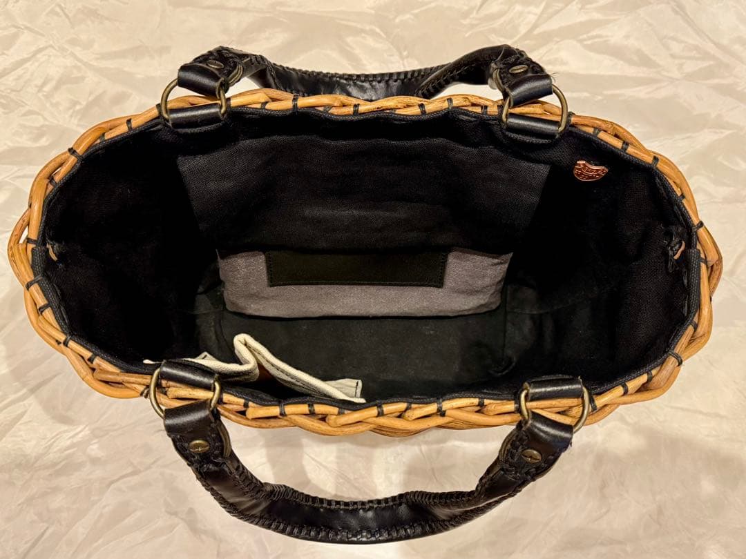 エバゴスe.ba.gos人気のトートバスケットレザーハンドル　ブラック　美品