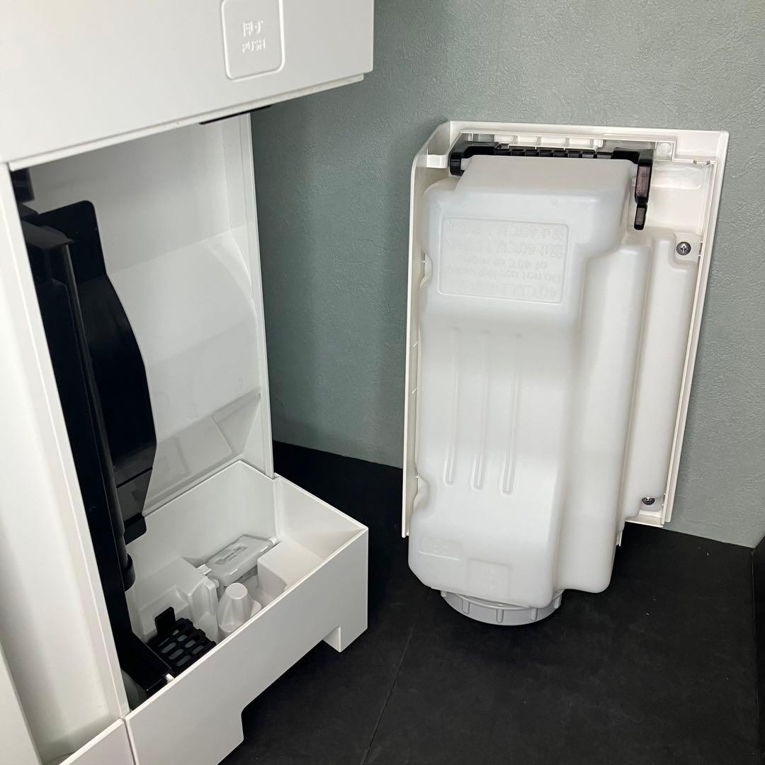 美品　Panasonic 加湿空気清浄機　F-VC70XT-W ホワイト